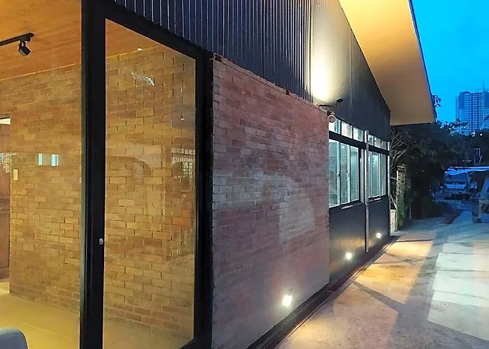 The Hub District Garden 3*